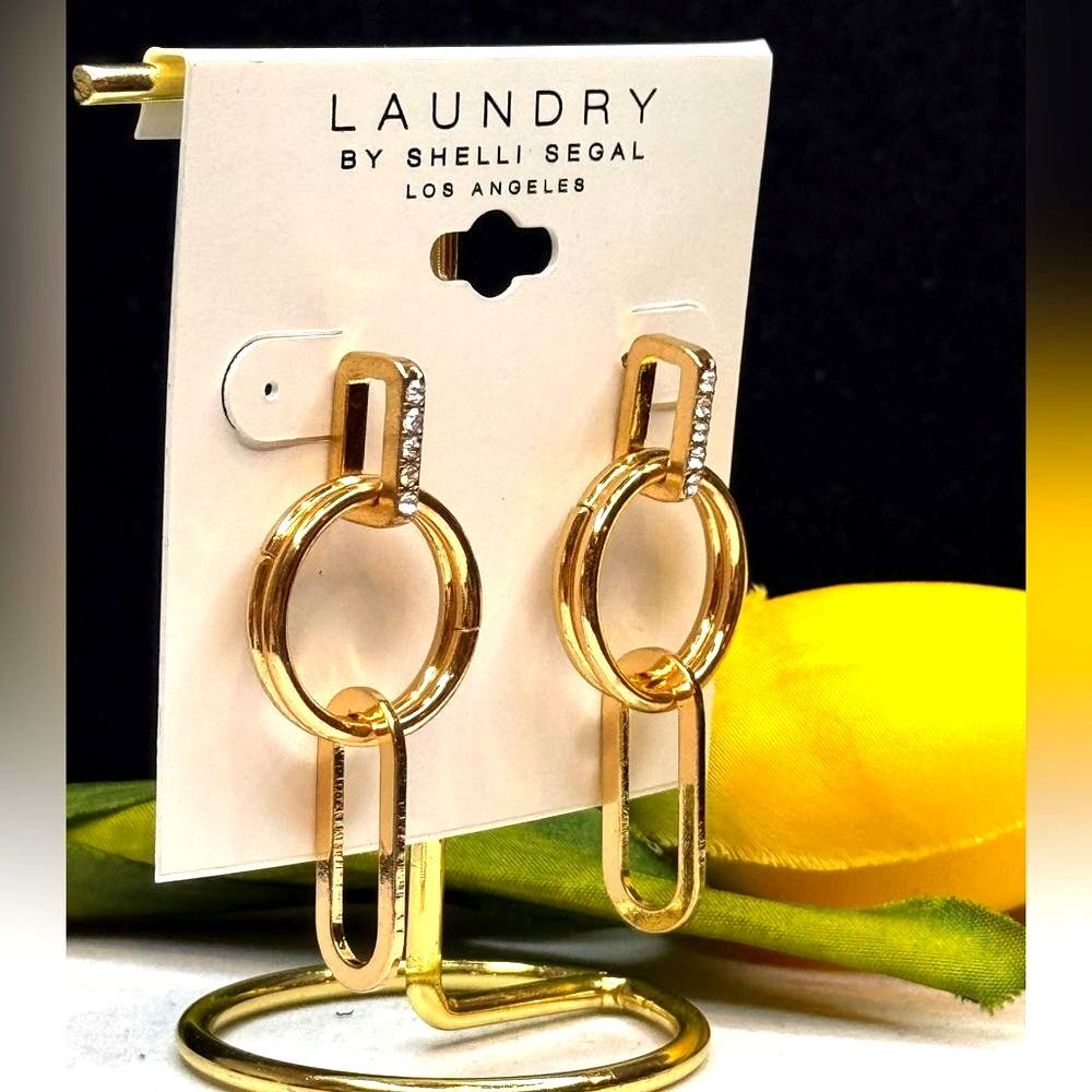 NWT Laundry by Shelli Segal Gold Link Crystal Drop Earrings 2"